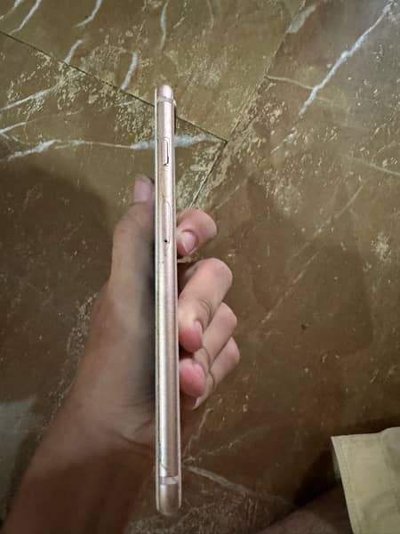 iPhone 8plus all genuine just front glass scratches 4