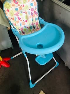 Feeding chair / High chair