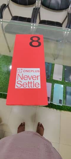 OnePlus 8 5g 8gb 128gb complete box water pack 10 by 10