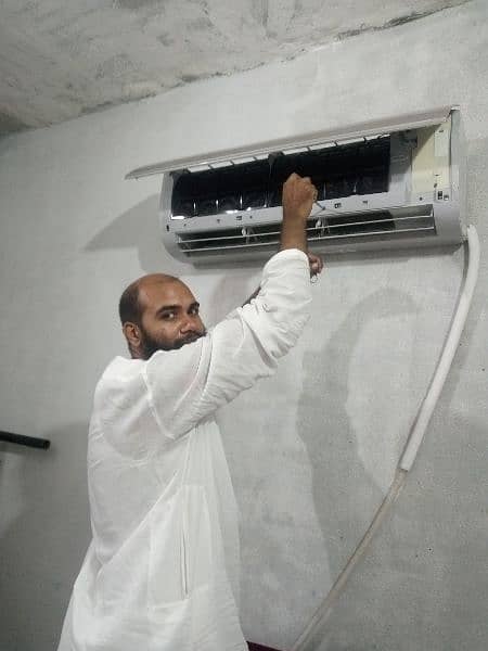 AC Service and Installation 2000* 1