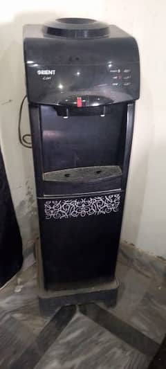 Orient water dispenser