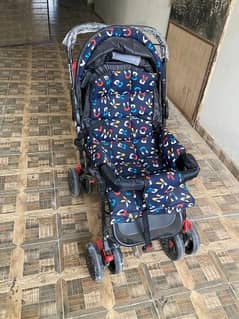 baby pram best quality and new condition