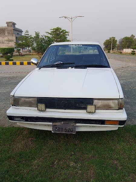 Nissan Sunny 1988 1