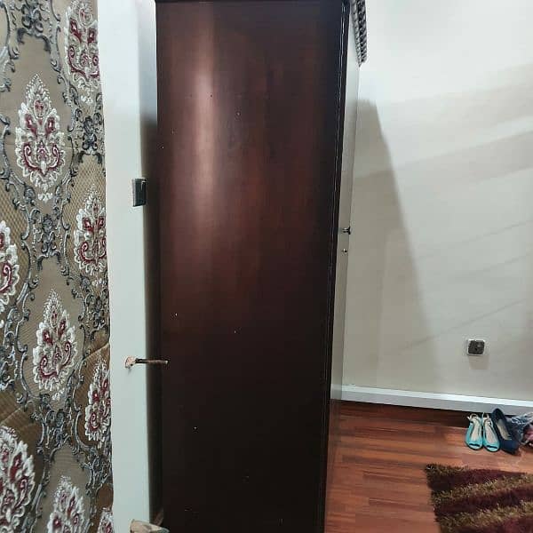 two door wooden cupboard 4