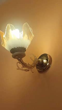 Chandelier with two side lamps