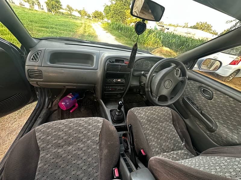 Suzuki Baleno 2002 4