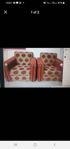 4 seater sofa in good condition 1