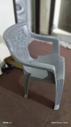 Plastic chair used for sale (only one)