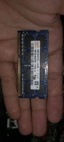 TWO DDR 3 4gb Laptop Ram 1