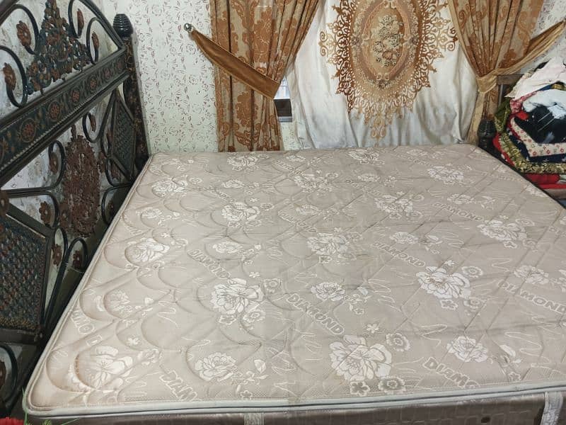 King Size Double Bed with spring Matress 1