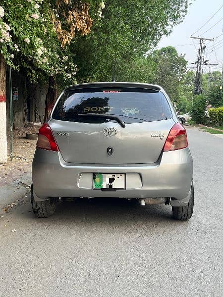 Toyota Vitz 2007 3