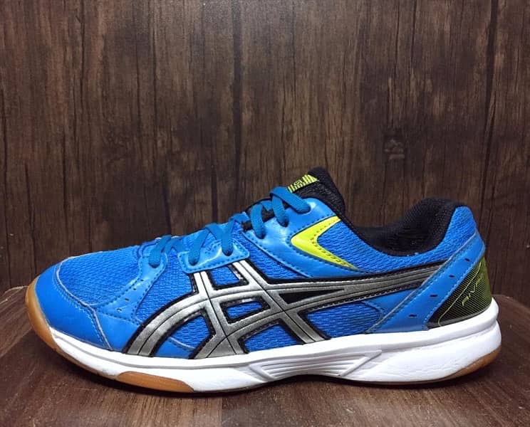 asics gel river cs 41.5 size 1