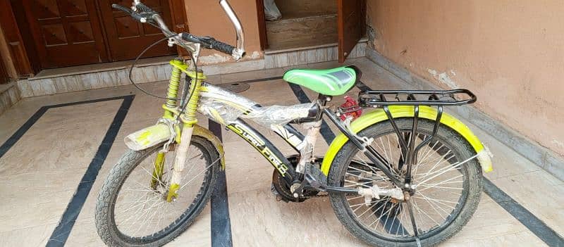 Almost new kids Bicycle for Sale 0