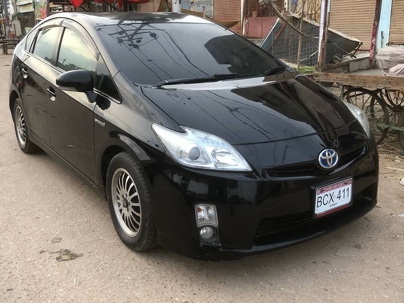 Toyota Prius 2015 1