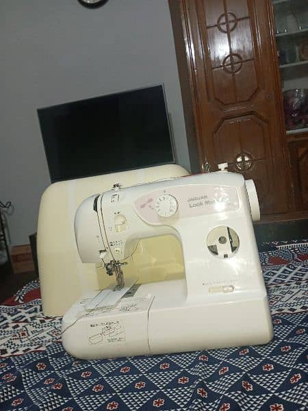 Jaguar automatic sewing machine 0