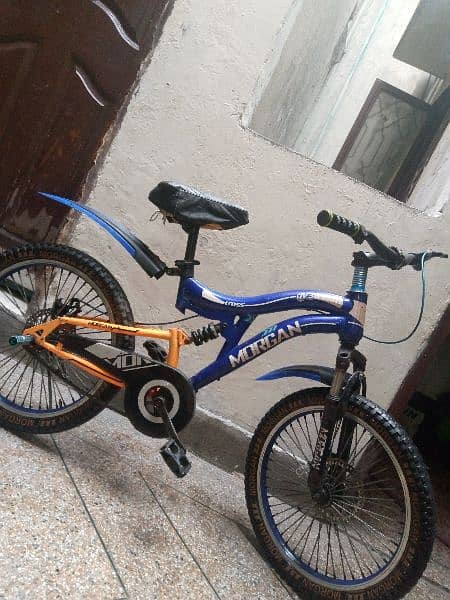 bike is very good condition no damage no fault 6