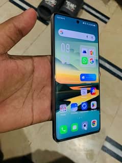 Infinix Note 40 Full Box 16/256GB with Wireless Mag