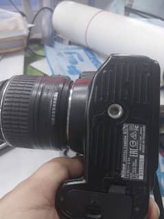 nikon 3200 dslr 10/10 condition