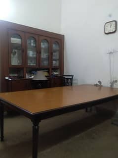 wooden dinning table