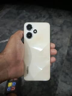 Infinix hot 30 play 4 64 white color