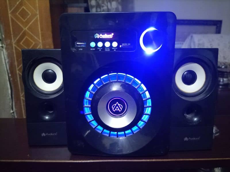 Audionic Max 203 10/10 for sale 0