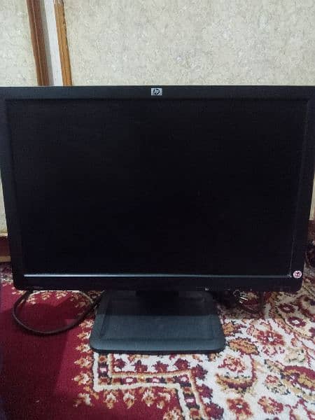 HP 19 " LCD A + condition 3