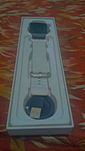 watch 8 ultra pro 8serise with (box-charger-strap) 7