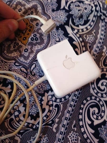 magsafe 2 charger 45W with mains cable 3