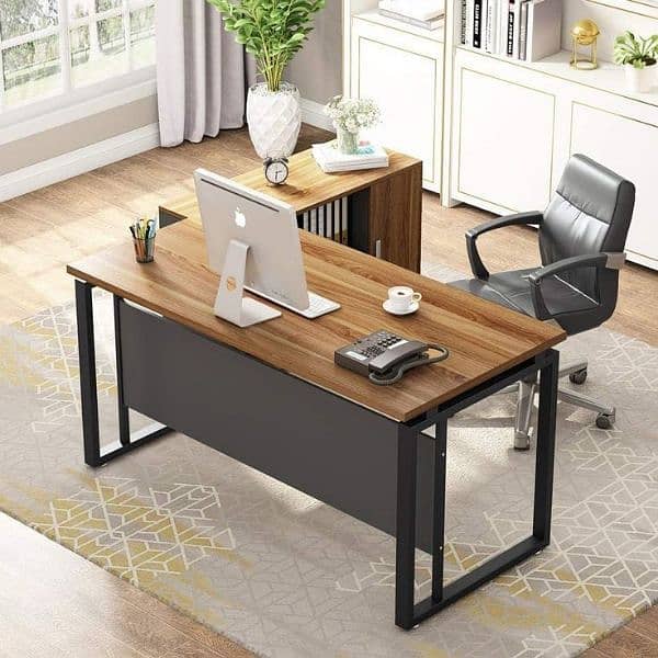 EXECUTIVE TABLE 'WORKSTATION & OFFICE FURNITURE 18