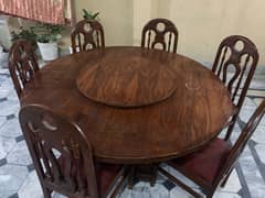 Fancy Round Dining Table