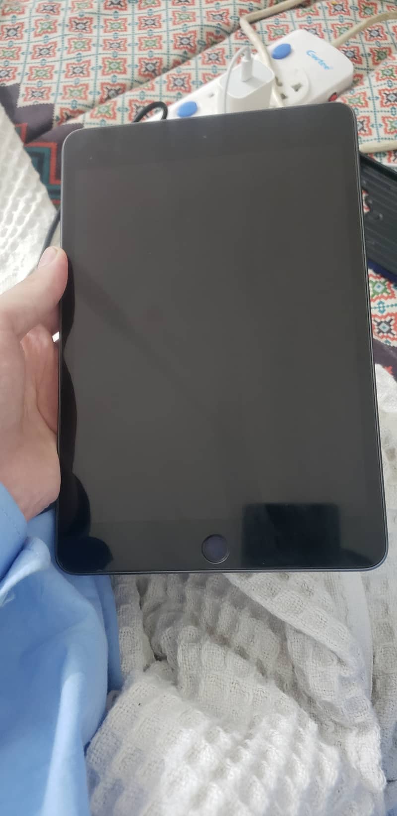 Ipad mini 5 pubg gaming beast ( 10/10 condition ) 6