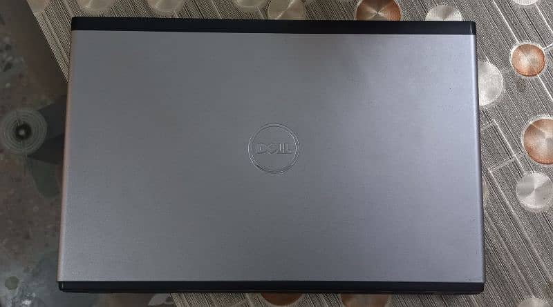 17.3" Dell Vostro 3700 Intel Core i3 M350 4GB RAM WEBCAM HDMI 1600X900 0