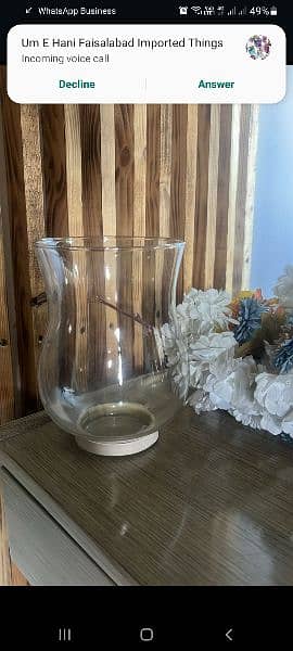 delicate crystal vase 1