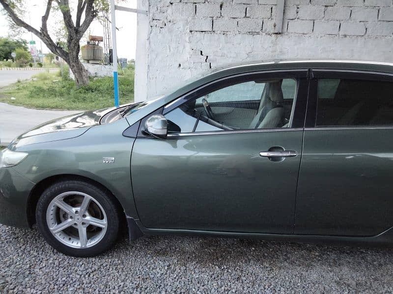 Toyota Corolla GLI 2012 6