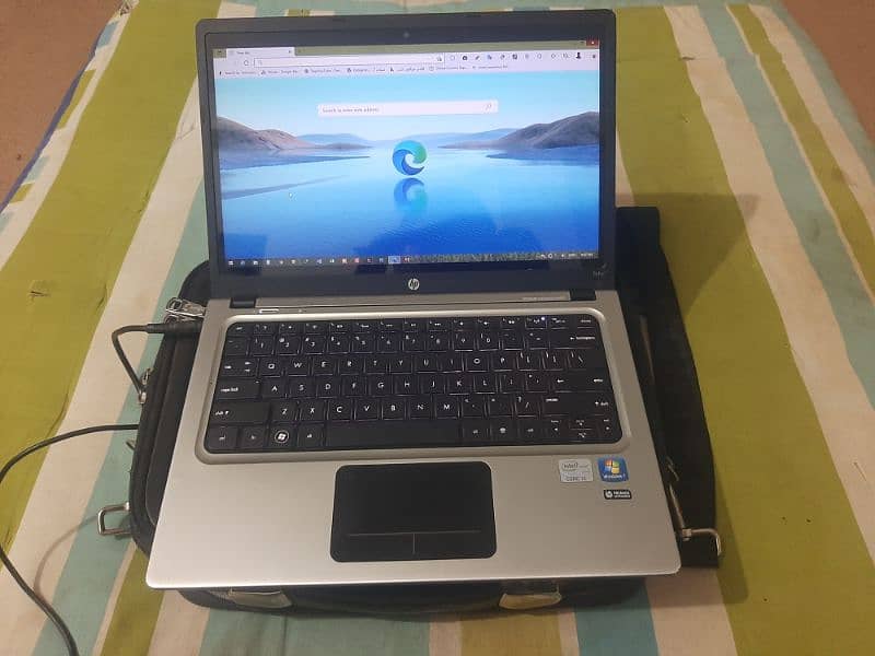 HP Folio 13 1029 WM Laptop 4GB RAM 256GB SSD Card ROM 10/10 condition 0