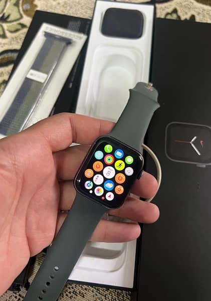 Apple watch series 5 2