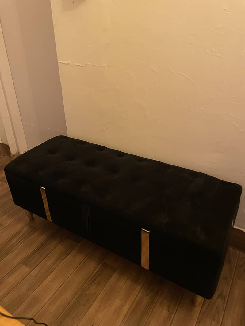 Ottoman Black & Golden 2