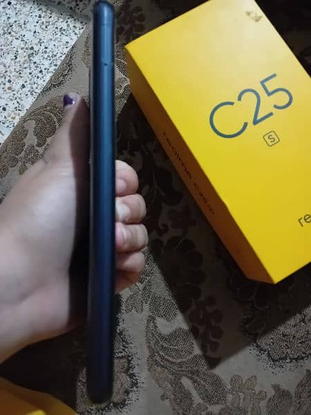 realme c25s 1