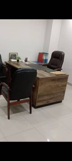 Office Executive table
