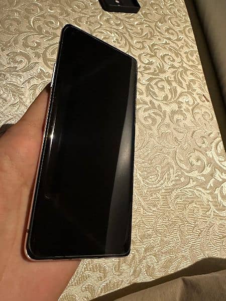 oneplus 8 aura glow 8/128 lush condition 2