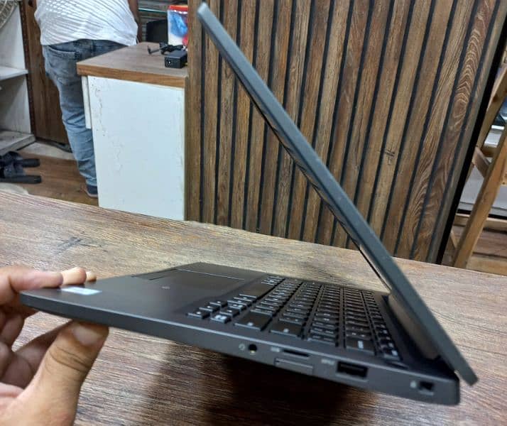 Dell latitude 7400 core i7 8th Gen fresh stock @ pc world 3