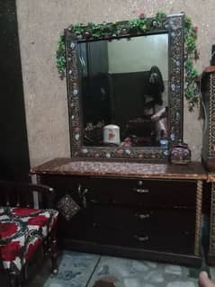 dressing table