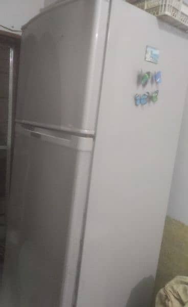 Dawlance refrigerator 1