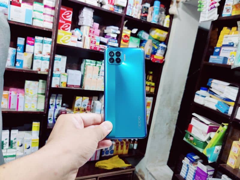 OPPO F17 pro 0