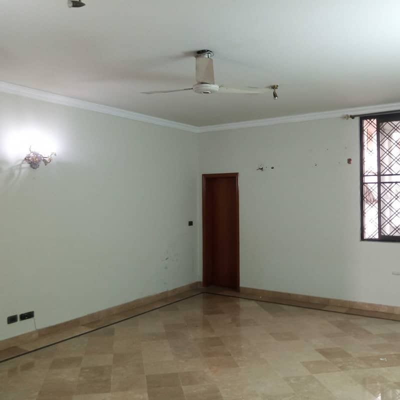 JOHAR TOWN PHASE 2 1 KANAL HOUSE FOR RENT 3