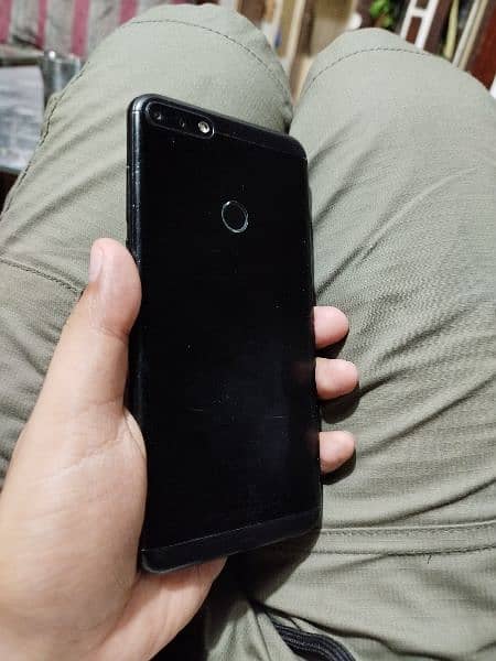 Huawei Honor 7c Black color 0