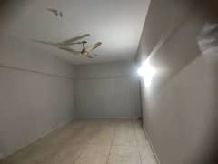 3 bed dd 1200 sq apartment for rent dha phase 5 badar commercial Karachi