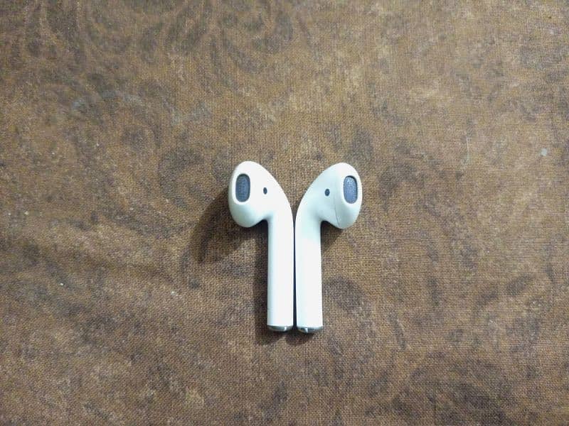 apple airpods 2nd generation ( original ) 3