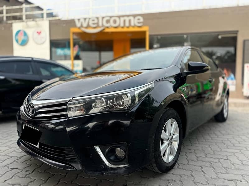 Toyota Corolla Altis 2015 0