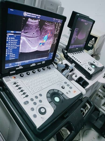 Ultrasound Machines Japani Toshiba , GE , Aloka , Philips and Hitachi 2